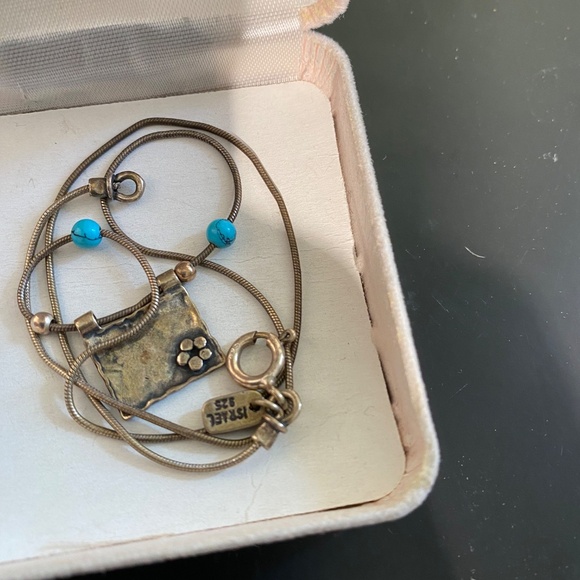 Sterling Silver and turquoise necklace - Picture 3 of 6